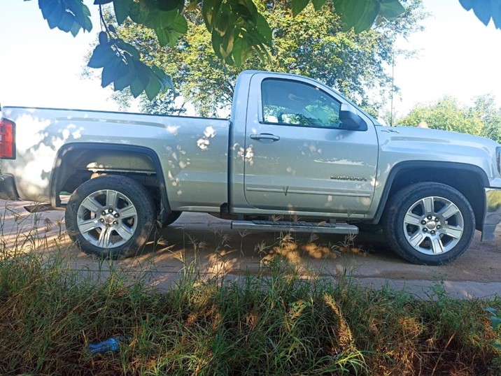 Recuperan en Elota camioneta despojada en Mazatlán; no hay detenidos