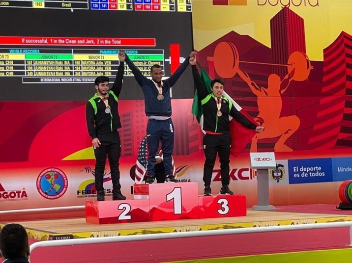 Adán Cárdenas conquista un oro y dos platas en Panamericano de levantamiento de pesas