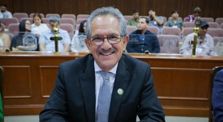 Llaman a funcionarios emanados de Morena a la austeridad en periodo de vacaciones