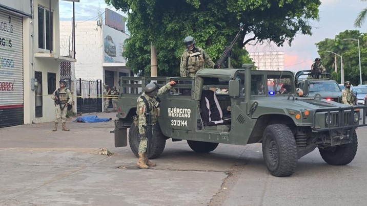  Asesinan a un hombre frente al Panteón Civil de Culiacán