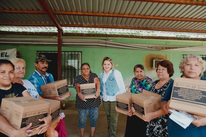 Con brigada del DIF Sinaloa llevan atención integral a la comunidad 'El Pozo' en Imala