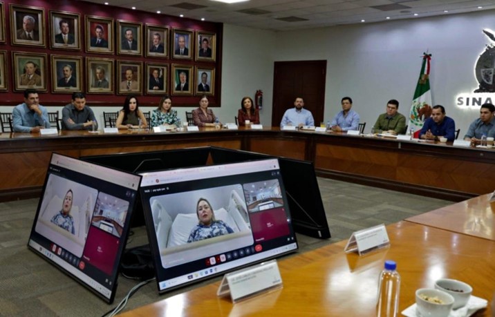 Gobernadora sin preocupación por posible salida de funcionarios al proceso electoral; no descarta 'desbandada'