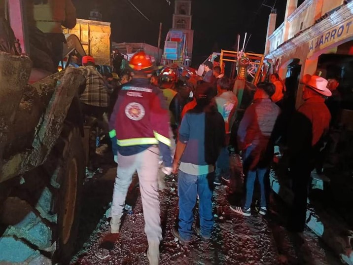 Explosión de pirotecnia deja nueve muertos y 24 lesionados en Temascalcingo