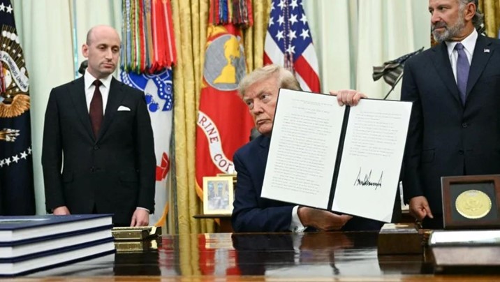 Trump endurece medidas contra el “turismo de nacimiento” en Estados Unidos