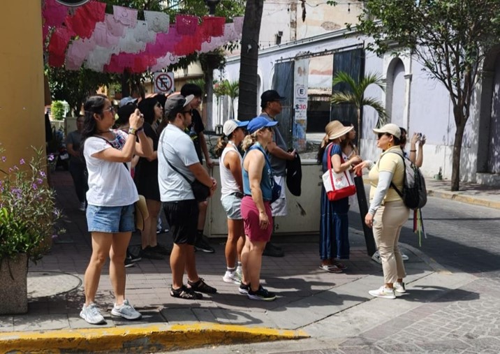 Recibe Mazatlán a más de 3,900 cruceristas