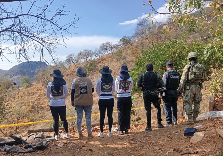Localizan restos óseos calcinados en la sierra de Badiraguato