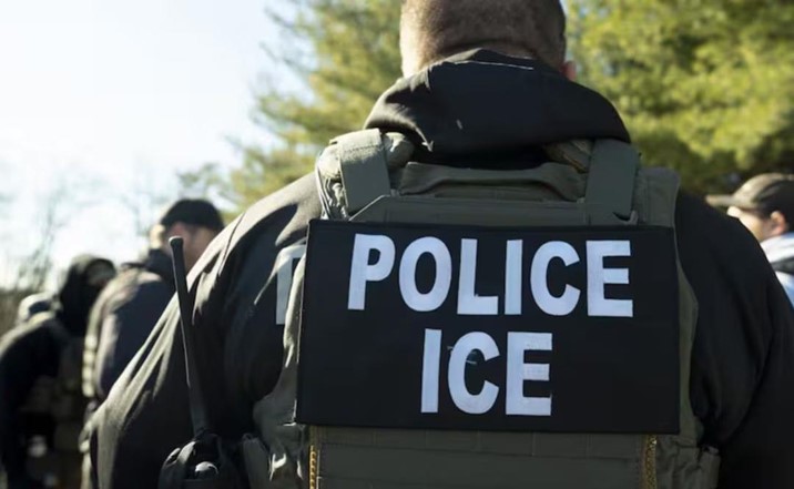 ICE instalará cámaras ante presión pública por operativos mortales
