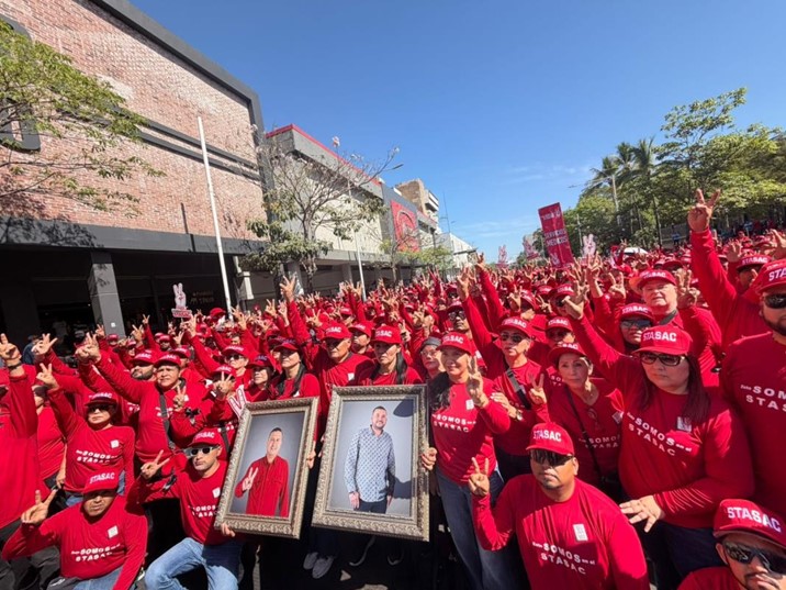  Marchan trabajadores en Culiacán para exigir justicia por asesinato de Homar Salas
