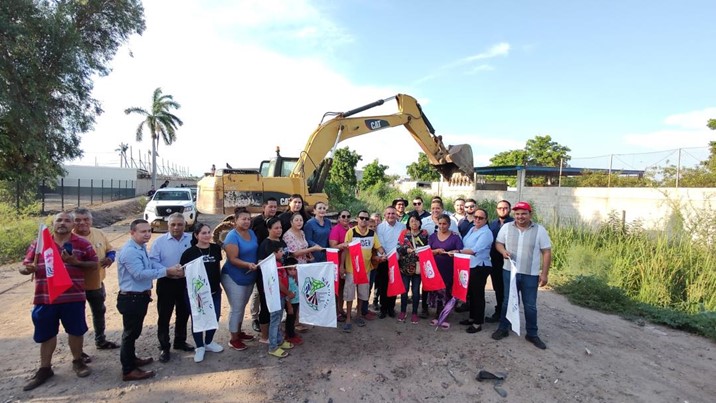 Navolato inicia trabajos de limpieza y desazolve de drenes en colonias ...