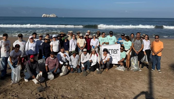  Impulsa Sectur turismo sostenible con limpieza de playas en Mazatlán