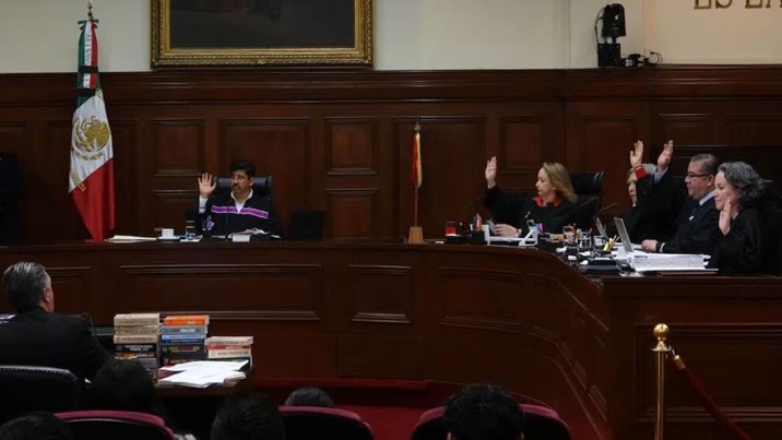 Suprema Corte valida devolución del SAT a empresa televisora