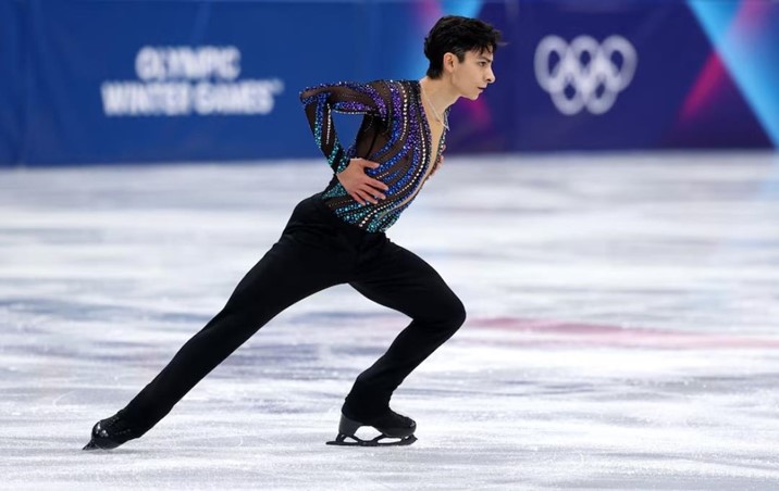 Donovan Carrillo conquista el oro en Escocia tras espectacular remontada