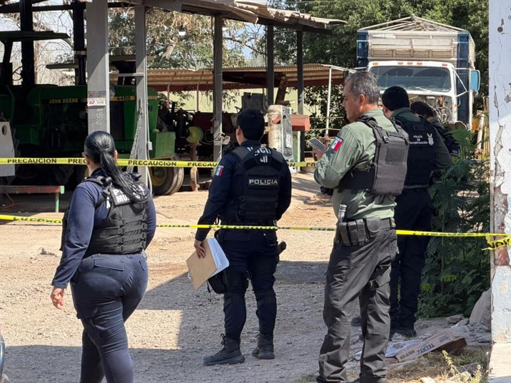 Asesinan a balazos a dos hombres en taller agrícola de Navolato