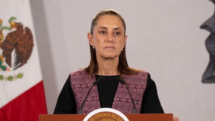 Manifestación por Manzanillo desata polémica durante informe presidencial