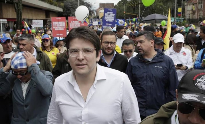  Disparan contra Miguel Uribe Turbay, aspirante presidencial de Colombia; hay un detenido