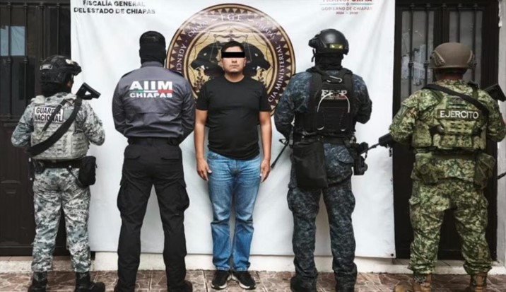 Cae jefe policial tras escape de presunto integrante criminal