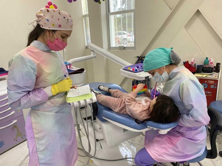 Caries infantil pone en riesgo crecimiento y aprendizaje de menores