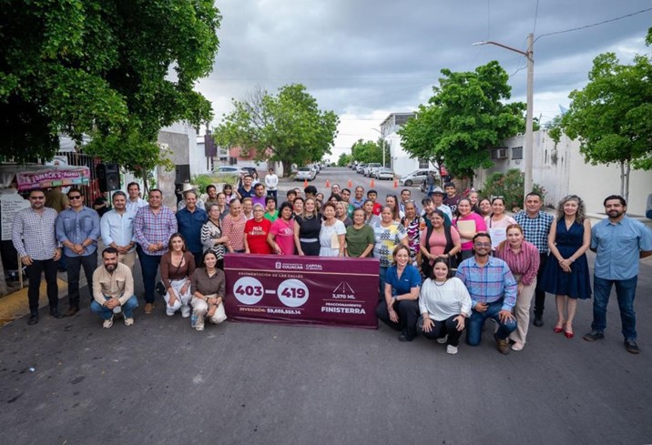 Después de casi tres décadas, Finisterra recibe 17 calles pavimentadas