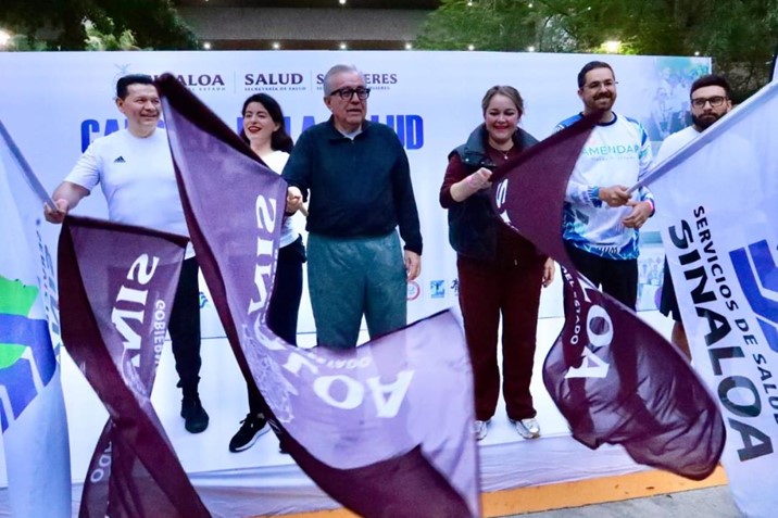 Rocha Moya da el banderazo de arranque a la XXIV Carrera de la Salud 2024