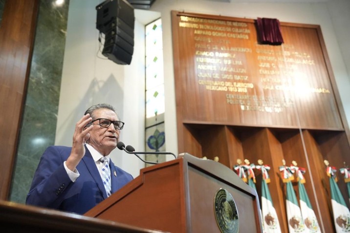 Feliciano Castro asegura que es necesario reformar la Ley Orgánica de la UAS tras lectura de 36 iniciativas