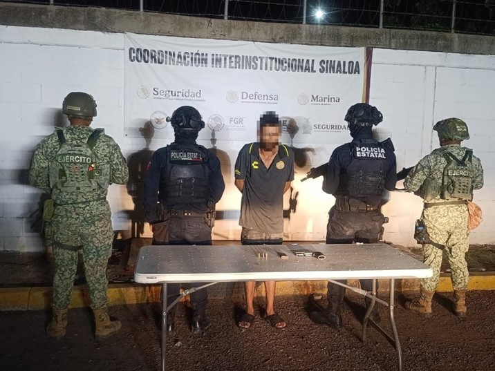 Detienen a hombre armado tras agredir a una mujer en Culiacán