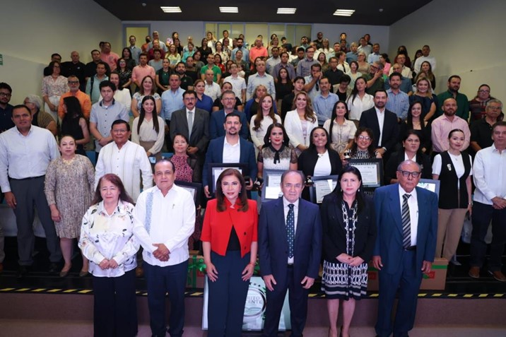 Premia COBAES la excelencia educativa de docentes sinaloenses
