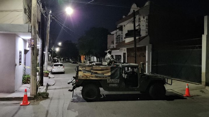 Atacan a balazos a un hombre en Villa Satélite; resulta herido en piernas y abdomen