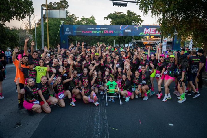Flash Night Run debuta con éxito y enfoque familiar en Culiacán