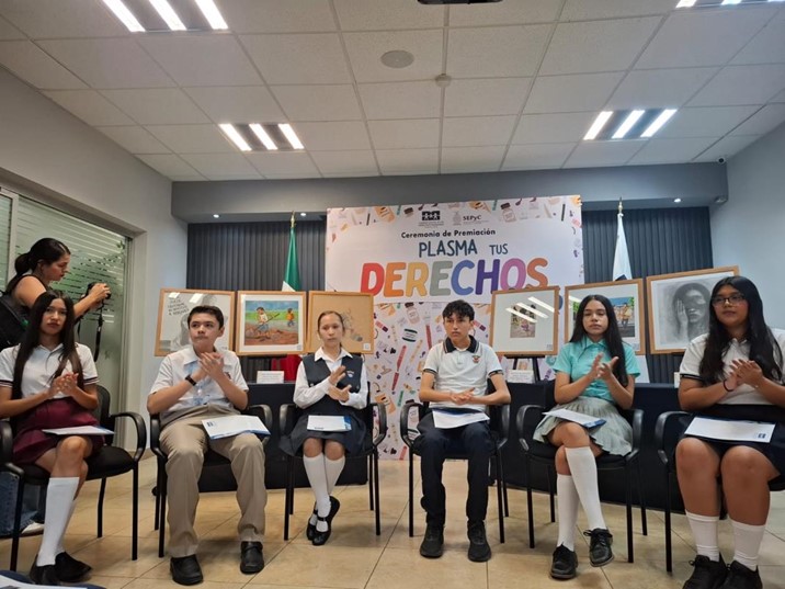 Premia CEDH a ganadores del concurso “Plasma tus Derechos” 2026