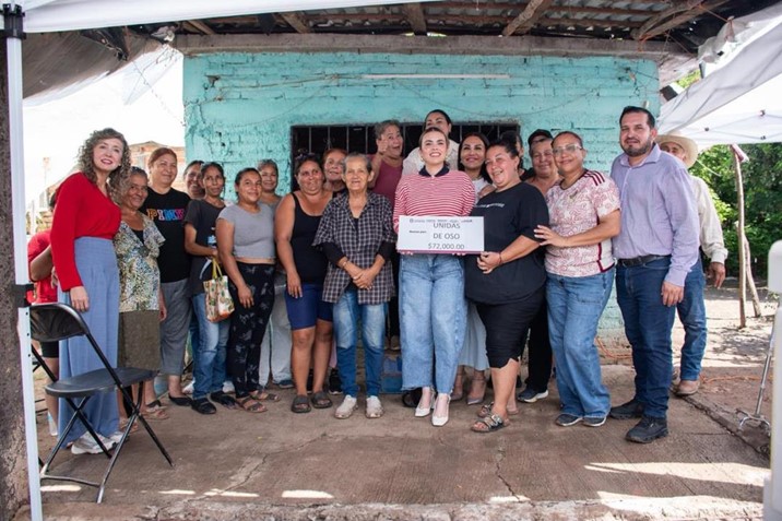Doce mujeres de Oso Viejo reciben apoyo para fortalecer negocios