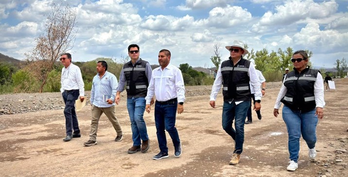 Segunda etapa del malecón de Badiraguato lleva un avance del 45%