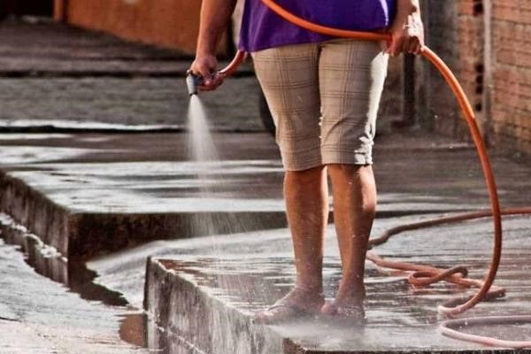 180 personas han sido multadas en tres meses por JAPAC por desperdicio de agua