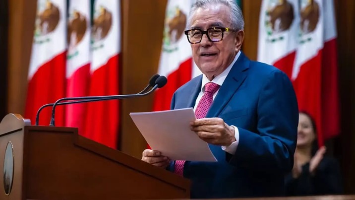 Congreso de Sinaloa sesionará este domingo por licencia de Rocha Moya