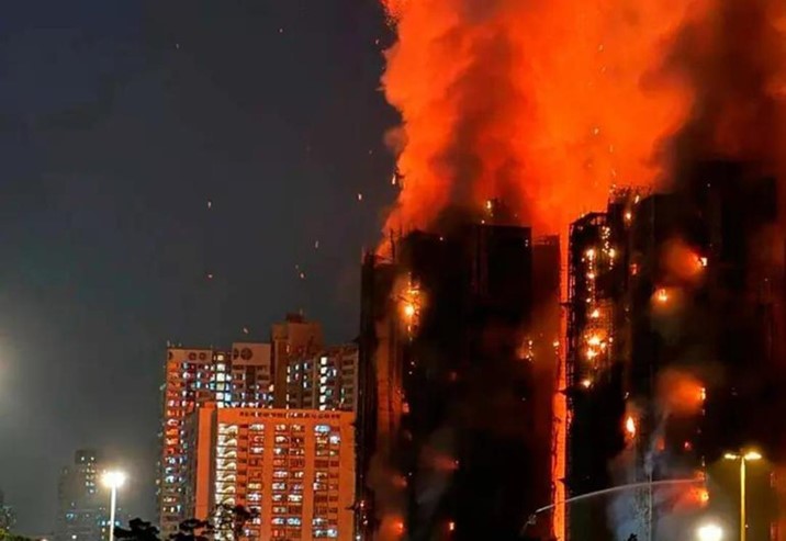 Hong Kong detiene a 13 por el incendio en Tai Po que dejó 151 muertos