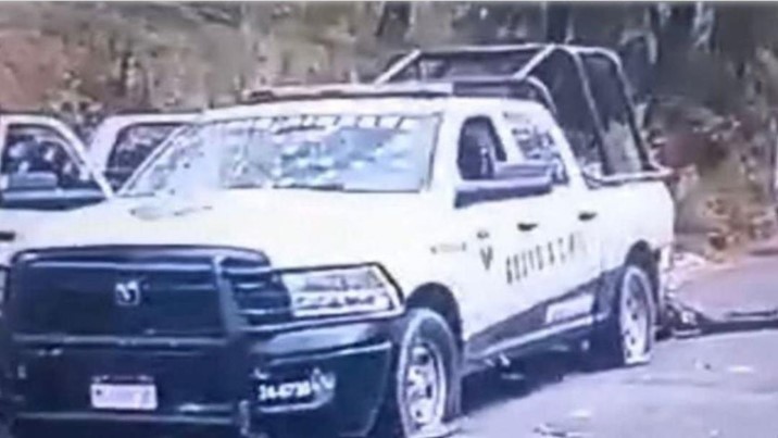 Matan a cinco policías en un emboscada en Michoacán