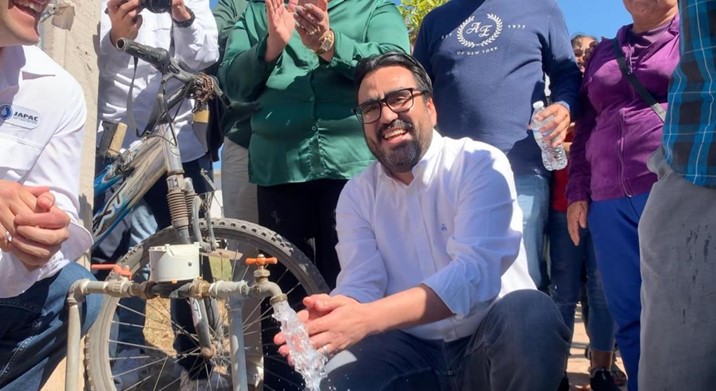 Entrega Juan de Dios Gámez obras con sentido social en la sindicatura de Costa Rica 