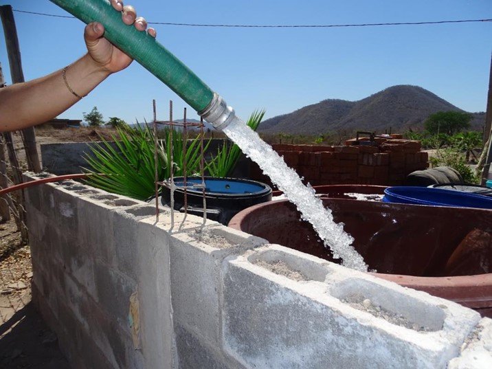 Lluvias ayudan a presas, pero 30 comunidades siguen sin agua