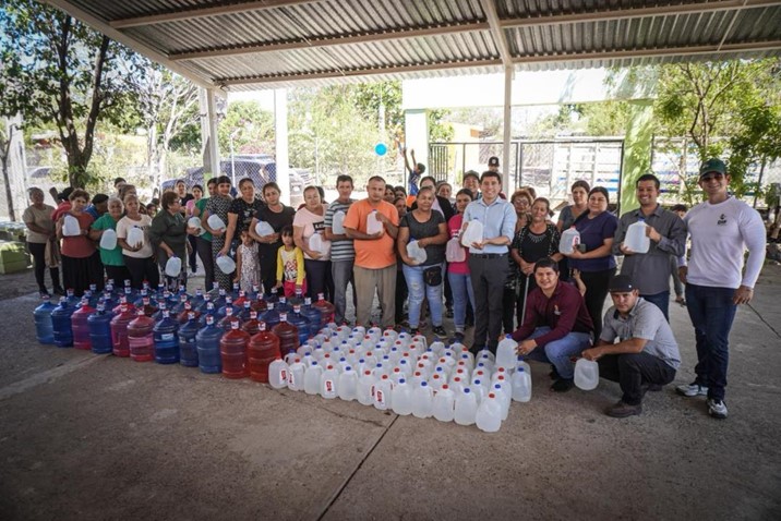 Inicia DIF Culiacán distribución de agua para apoyar a familias afectadas por la sequía