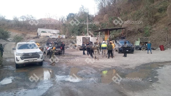 Derrumbe en mina de Rosario deja 4 trabajadores atrapados