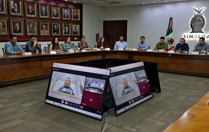 Desde el hospital, Yeraldine Bonilla encabeza reunión con el gabinete estatal 