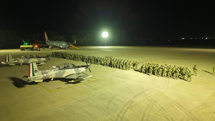 ¡Hay refuerzos! Arriban 180 elementos militares a Sinaloa