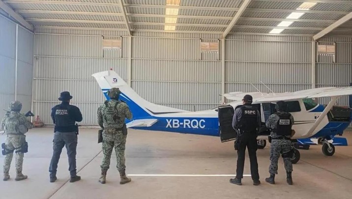  Aseguran aeronave con droga en Baja California