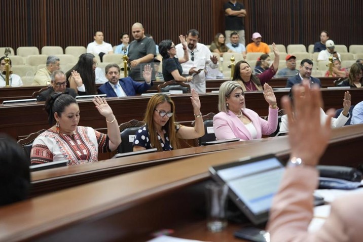 Aprueban retiro de dos magistradas y deja vacantes en el STJ