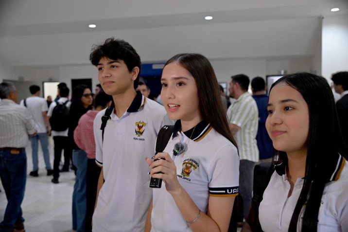 Miles de jóvenes regresan a la UAS con nuevas metas