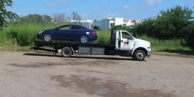 Sinaloa elimina cobros de grúa y pensión en casos de recuperación de vehículos robados