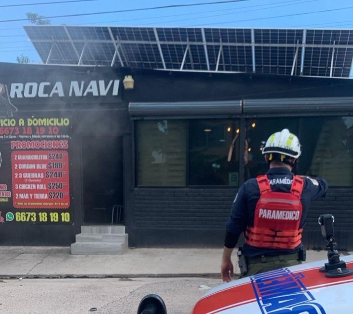 Disparan contra sushi y rocían gasolina para incendiarlo en la colonia Lázaro Cárdenas