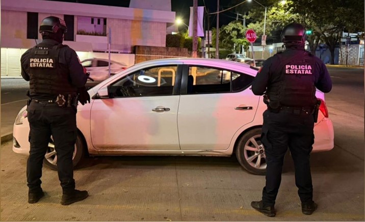 Recuperan vehículo robado minutos después en Culiacán