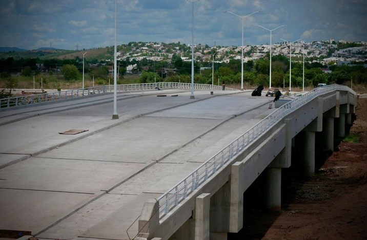  Casi listo puente Santa Fe sobre río Humaya; ya en detalles menores para ser abierto al tránsito 