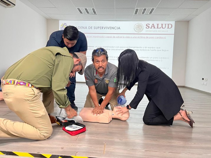 Capacitan a 40 trabajadores de Salud Municipal para atención de emergencias