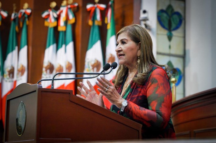  Rocha Moya aún con fuero; “sigue siendo el gobernador electo”: Tere Guerra